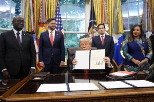 Trump heralds 'tremendous breakthrough' in Rwanda, Congo peace accord