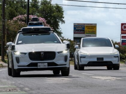 Google’s Waymo Will Test Robotaxis in Philadelphia and New York City