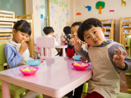 Chinese children eating