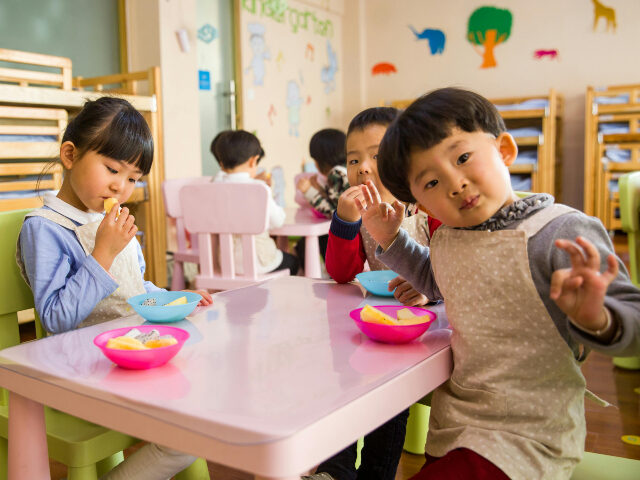 China: School Caught Pouring Paint into Kindergarteners’ Food, Poisoning Hundreds