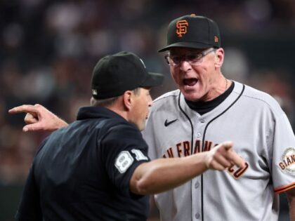 D-Backs Fan Who Robbed Giants’ Christian Koss of Game-Tying HR Is a Frequent Offender