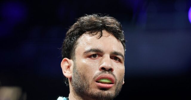 Julio Cesar Chavez Jr. Arrested by ICE Agents over Warrant, Cartel Connections