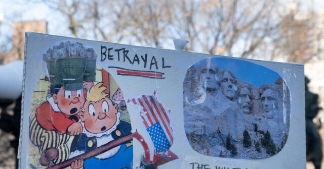 Trump Admin Directed National Parks to Remove Signs Critical of America