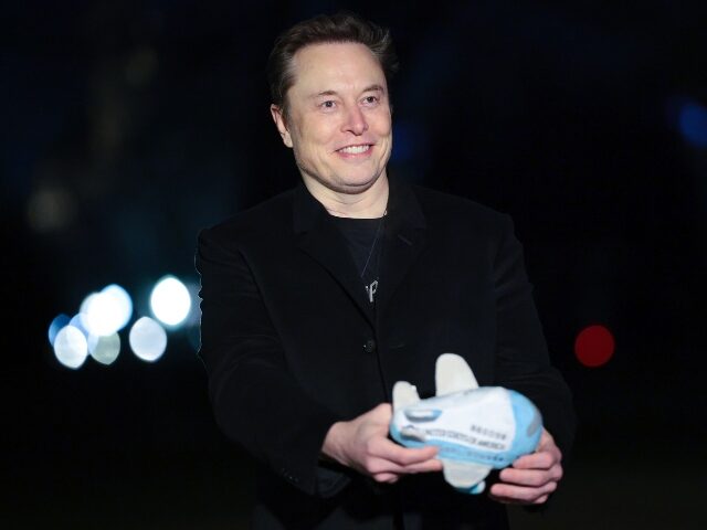 Elon Paying Elon: Musk Proposes Tesla Invest in His AI Startup xAI