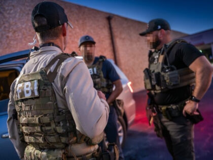 Texas Bail Bondsmen, ICE Officer Indicted in Immigration Related Bribery Case