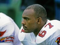 Former Cardinals All-Pro Tackle Luis Sharpe Dies at 65