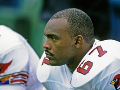 Former Cardinals All-Pro Tackle Luis Sharpe Dies at 65