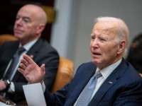 Survey: Majority Believe Biden Administration ‘Deliberately’ Left Border Open