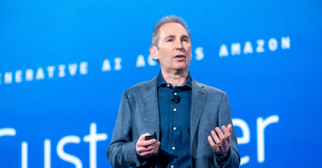 Amazon Chief Says Tariffs Haven’t Pushed Up Prices, Undermining Critics’ Inflation Warnings