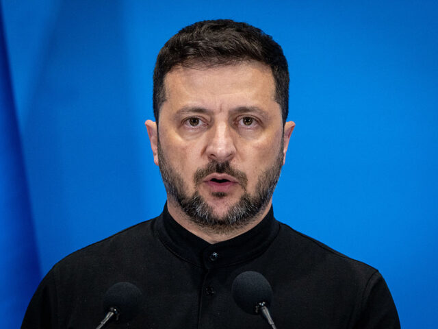 Zelensky Calls For Regime Change in Russia to Remove Putin Threat Permanently
