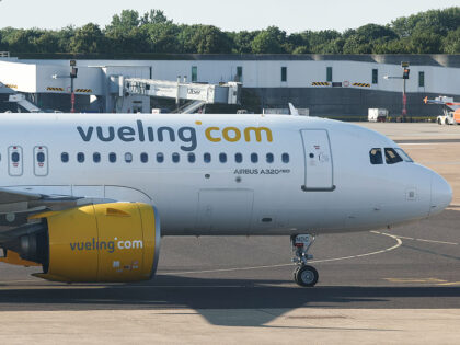 France Condemns Airline That Kicked Jewish Children Off Vueling Flight
