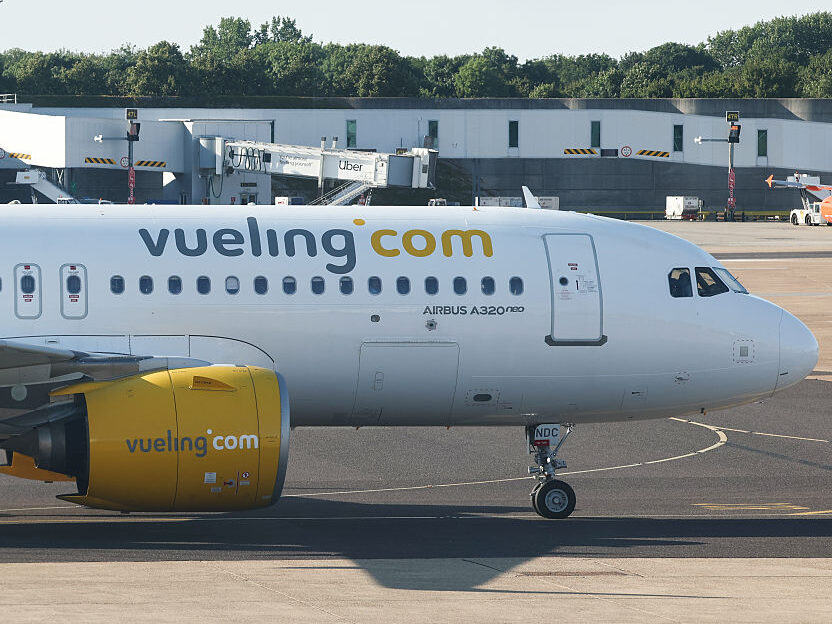 France Condemns Airline That Kicked Jewish Children Off Vueling Flight