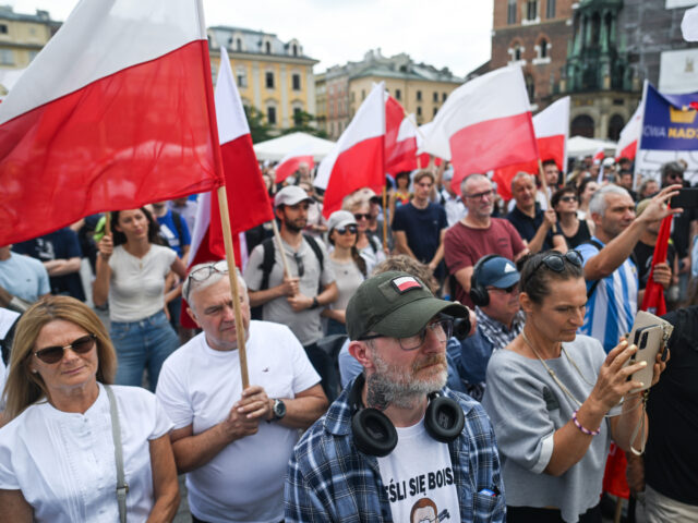 ‘Intruders Not Welcome’ — Over 100 Anti-Mass Migration Protests Held Across Polan