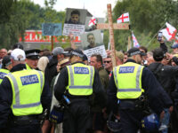 UK Gov’t Forms Police Taskforce to Monitor Anti-Migration Sentiment on Social Media: Report