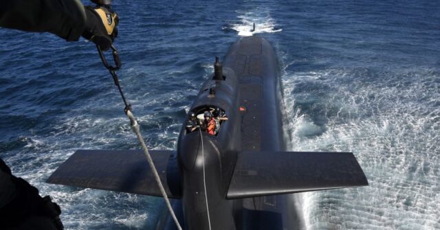 Britain and France Announce Nuclear Weapon Co-Ordination For First Time