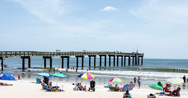 VIDEO: Beachgoers Shocked When 3 Are Hit by Lighting at Florida Pier