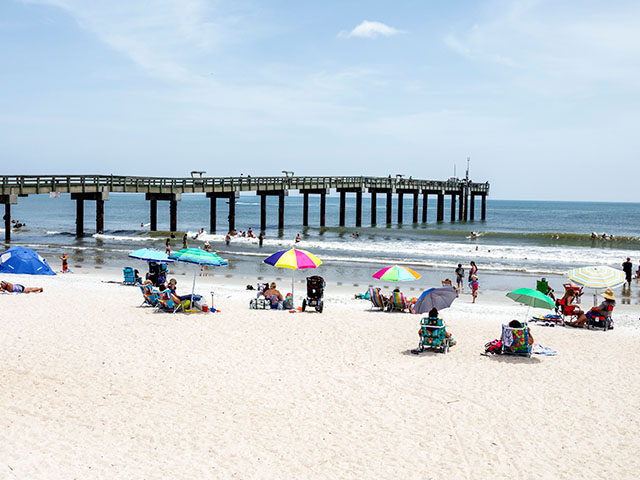 VIDEO: Beachgoers Shocked When Three People Are Hit by Lighting at Florida Pier
