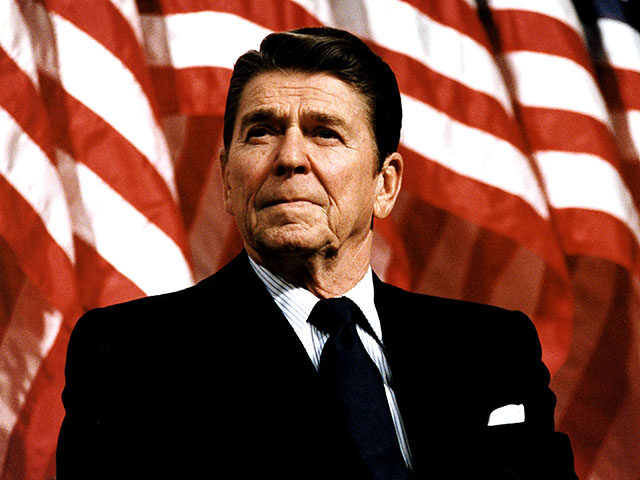 Former U.S. President Ronald Reagan speaks at a rally for Senator Durenberger February 8,