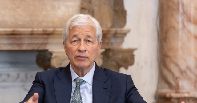 JP Morgan's Jamie Dimon Scolds Democrat 'Idiots' Obsessed with DEI