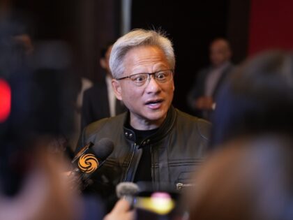 Jensen Huang wide-eyed in China