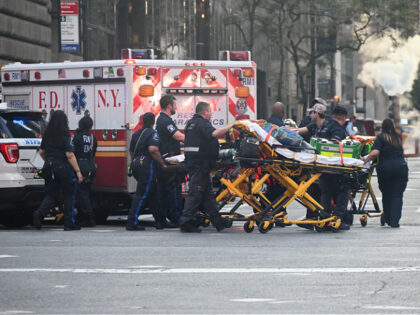 MANHATTAN, NEW YORK, UNITED STATES - JULY 28: Multiple NYPD police units arrive to the sce