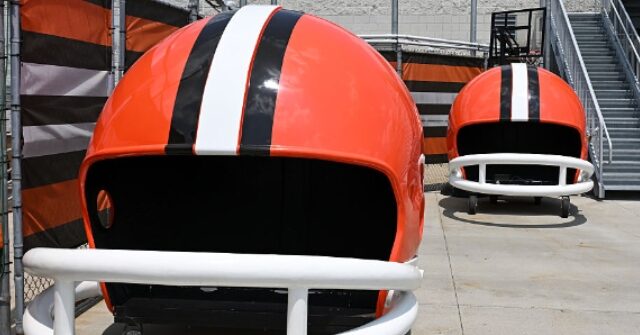 Browns' Videographer Falls into Lake Erie During New Helmet Reveal