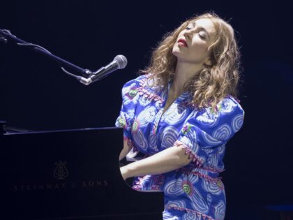 Regina Spektor Confronts ‘Free Palestine’ Heckler: ‘You’re Just Yelling at 