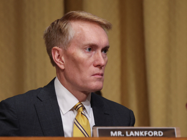 GOP Senator Lankford Complains Conservative Media 'Beating Up on Republicans'
