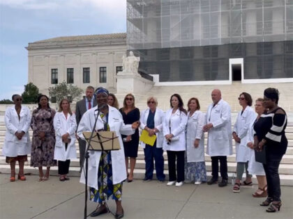WATCH: COVID Doctors Blast Vaccine Mandates, Censorship in Front of Supreme Court