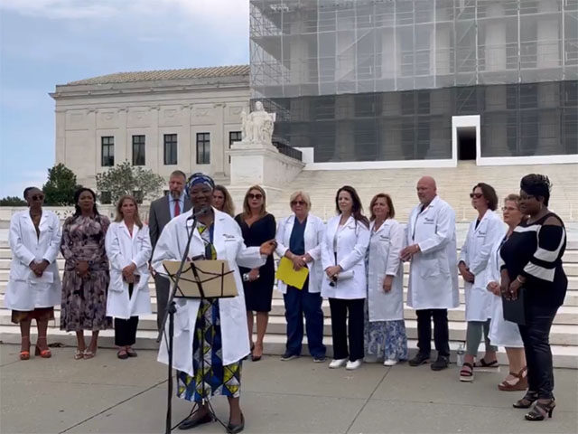 Dr. Stella Immanuel and other COVID experts at the Supreme Court