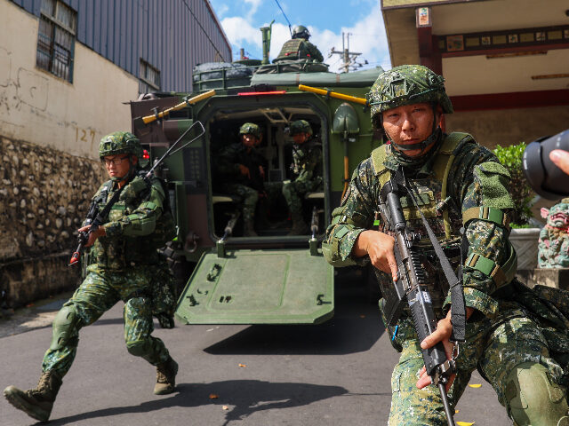 TAICHUNG, TAIWAN - JULY 16: Taiwanese soldiers partake in deep battle exercise simulating