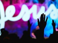 Report: Gen Z Driving UK Christian Revival as Bible Sales, Church Attendance Soar