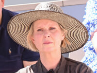 Actress Cynthia Nixon Slammed by Pro-Choice Fans for Wearing ‘Make Abortion Great Again&#8217