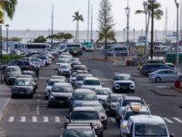 Gridlock in Hawaii as People Flee to Higher Ground After Tsunami Warning