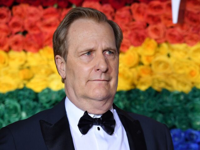 US actor Jeff Daniels attends the 73rd Annual Tony Awards at Radio City Music Hall on June
