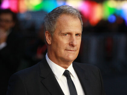 ‘Dumb and Dumber’ Star Jeff Daniels Hopes Trump Supporters Are ‘Losing Tons of Money’