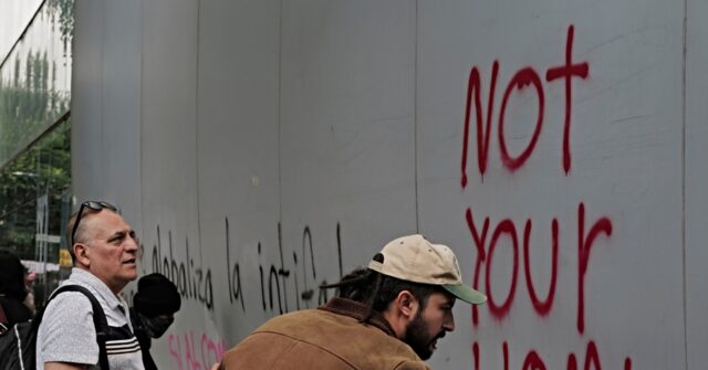 Anti-Immigration Protests Erupt in Mexico: ‘Respect My Culture’