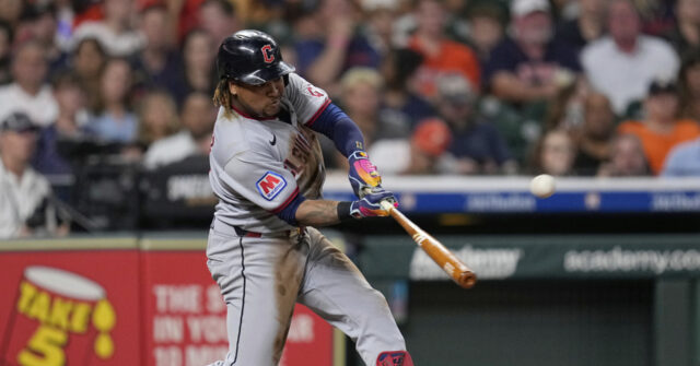 Guardians Snap 10-Game Losing Streak Defeating Astros 7-5