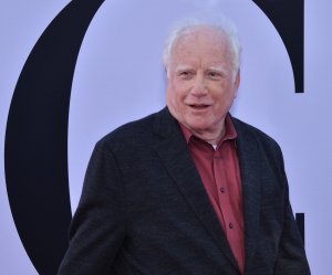 Ailing Richard Dreyfuss misses SharkCon