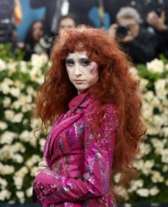 Chappell Roan teases new song, 'The Subway,' with 30-second preview