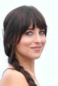 Dakota Johnson-Pedro Pascal rom-com 'Materialists' now on VOD