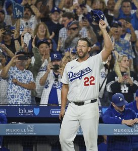 Dodgers' Clayton Kershaw joins MLB's exclusive 3,000 strikeouts club