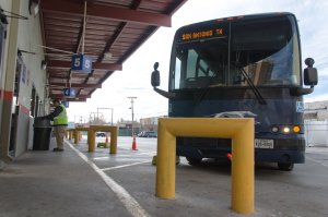 Greyhound bus crashes in South Carolina, injuring 12