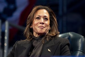 Harris halts gubernatorial talk, spurs speculation on run for White House