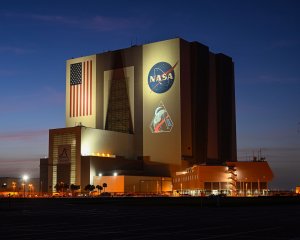 Hundreds of NASA workers oppose Trump administration cuts