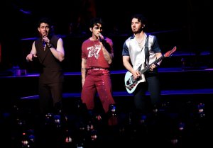 Jonas Brothers release 'I Can't Lose,' song for Stand Up to Cancer