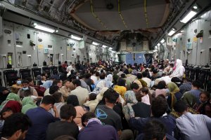 Judge momentarily stops Trump from ending TPS for Afghans