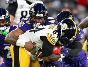 Pittsburgh Steelers cut All-Pro returner Cordarrelle Patterson