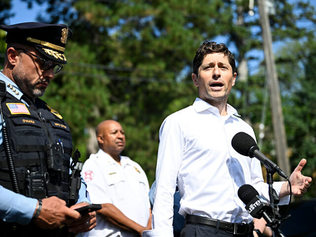 8-27-25-Minneapolis-Mayor-Jacob-Frey-Catholic-school-shooting-getty MINNEAPOLIS, MINNESOTA - AUGUST 27: Minneapolis Mayor Jacob Frey (R) speaks to the media f