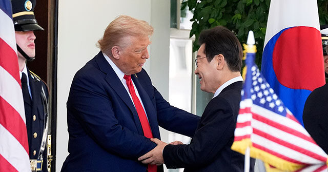 Trump Claims Political Purge Unfolding in South Korea Ahead of Lee Meeting